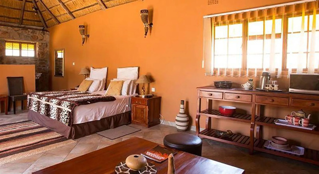A New Earth Guest Lodge, Book Guesthouse Hotels in Francistown with Parking, Parking