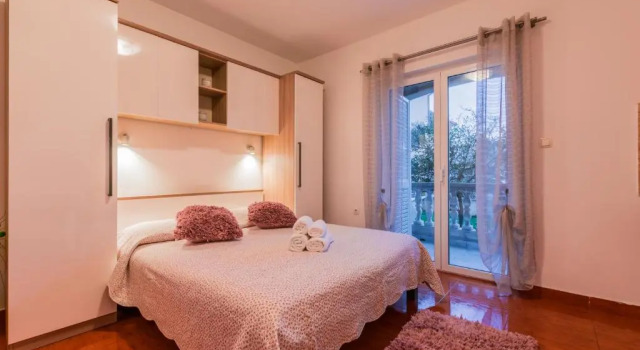 Студия с балконом Apartments D&A