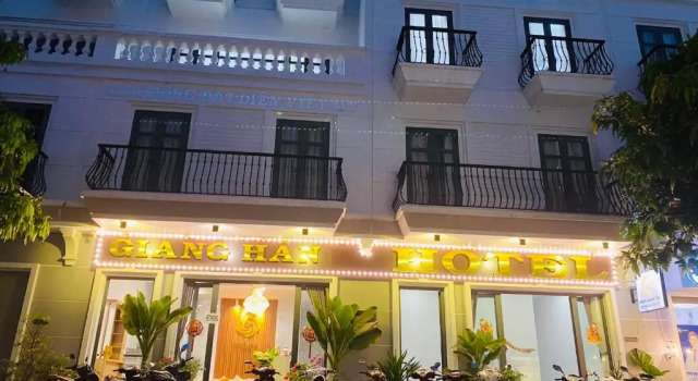 GIANG HÂN HOTEL, Book Hotel Hotels in Tay Ninh with Parking, Parking