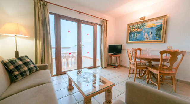 Ona Beverly Hills Suites, Book Condo Hotel Apart‑Hotels in Tenerife, Condo Hotel
