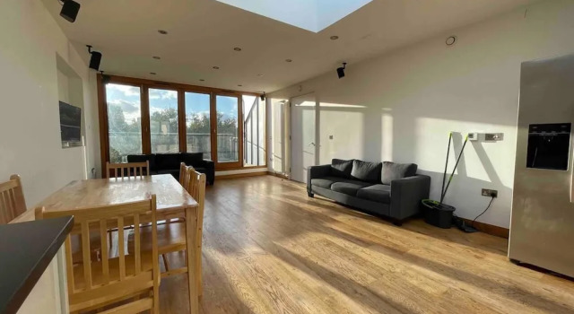 Luxurious Two Bedroom Penthouse