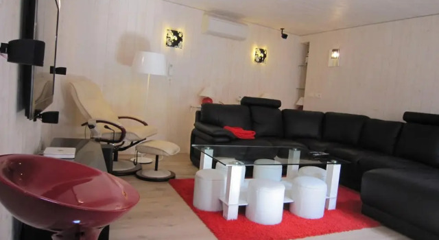 Апартаменты Beautiful Apartment in Spa Belgium with Hot Tub