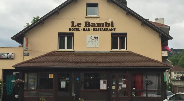 Hôtel Restaurant Le Bambi, Rezervovat Hotel Hotely v Doubs s parkováním, Parkování