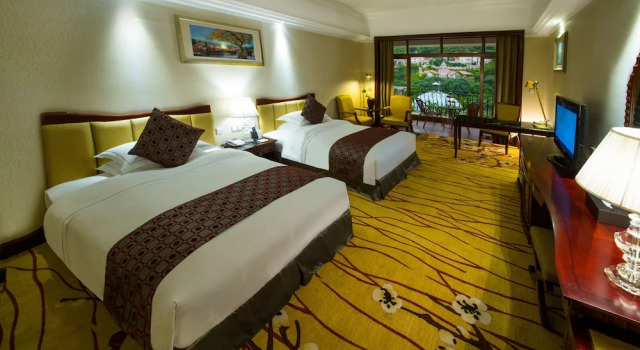 Phoenix City Hotel, Rezervovat Hotel Hotely v Guangdong s bazénem, Bazén