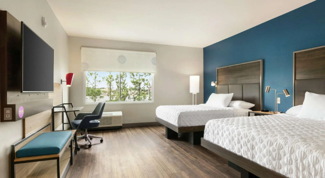 Standardowy czteroosobowy pokój Tru by Hilton Longview