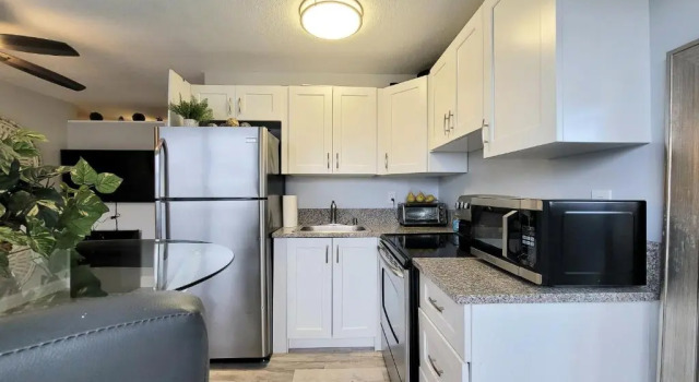 Апартаменты BEACHWAY INN