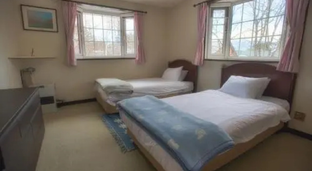 Umitoyama Hakuba, Boek Hotel Hakuba 