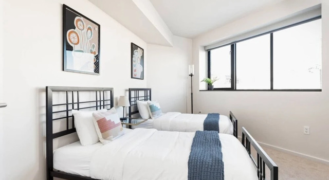 Upscale 3BR Penthouse by CozySuites, Prenota Appartamento Indianapolis Indiana