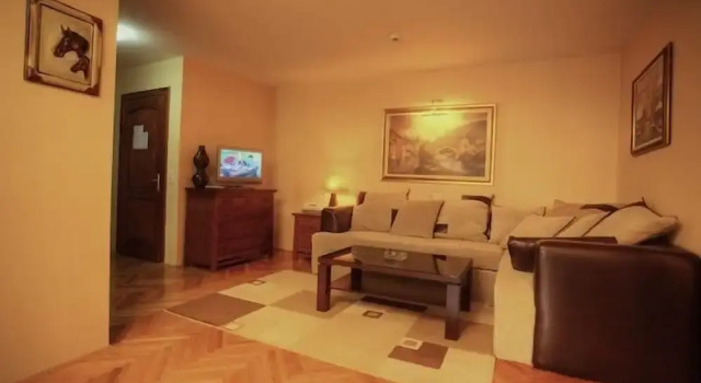 Семейные апартаменты Hotel Pahuljica
