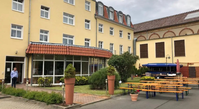 Brandiser Parkhotel, Book Hotel Hoteller i Brandis med parkering, Parkering