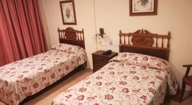 Hotel Paloma, Varaa Hotelli Los Cuarteros Murcia