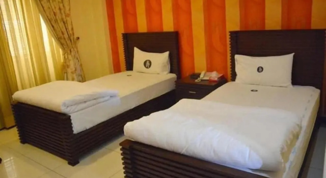 Трёхместный номер Standard Potohar Hotel