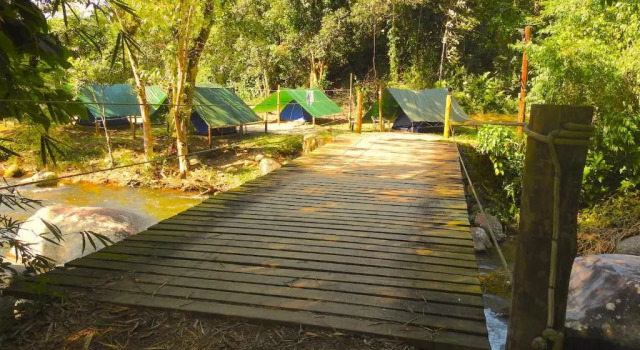 Тент Camping & Cabanas Ilhabela