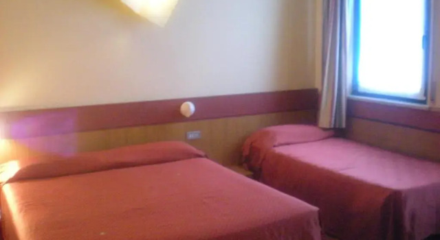 Трёхместный номер Standard Hotel Roma