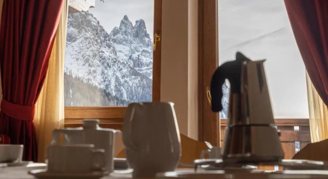 Residence Adler, Rezerwuj Hotel San Martino di Castrozza Wenecja Euganejska