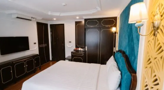 Люкс Hồng Vận Hotel