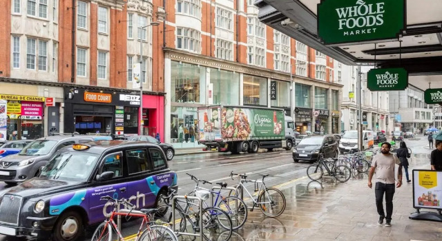 Апартаменты Central London - 2 Beds - Sleeps 4 - Lift