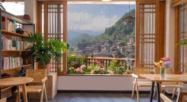 Xiangshan Erju Miaoyi Hostel Qianhu Miaozhai, Prenota Ostello Qiandongnan Cina