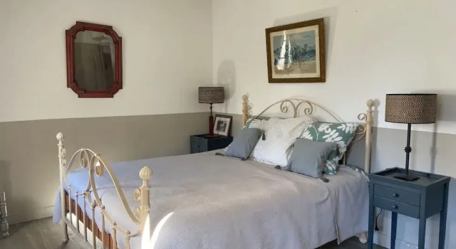 Large Air-conditioned Villa in Arles, Rezervasyon Villa Arles kır evleri, Küçük Ev