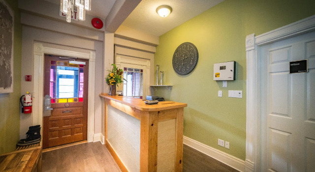 Cloudside Hotel, Prenota Hotel Whitewater Ski Nelson