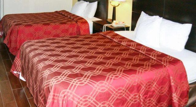 Номер Standard Econo Lodge Inn & Suites West - Energy Corridor