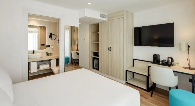 Двухместный номер Standard с частичным видом на море Sercotel Cruz Del Mar