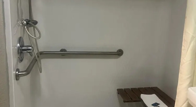 Номер Standard Royal Inn Suites