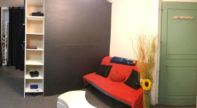 Studio in Marseille, With Wonderful City View, Furnished Terrace and W, Забронировать Апартаменты/квартира Марсель Буш-дю-Рон