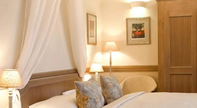 Номер Standard с балконом Art Hotel