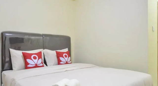 ZEN Rooms Near ITC Roxy Mas