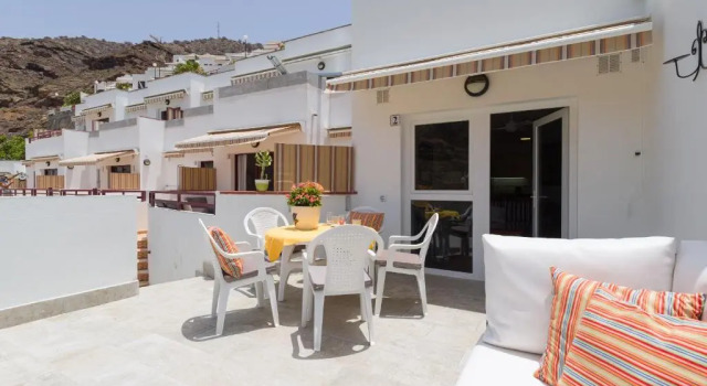 Семейные апартаменты с 2 комнатами с видом на море Granada II Apartments