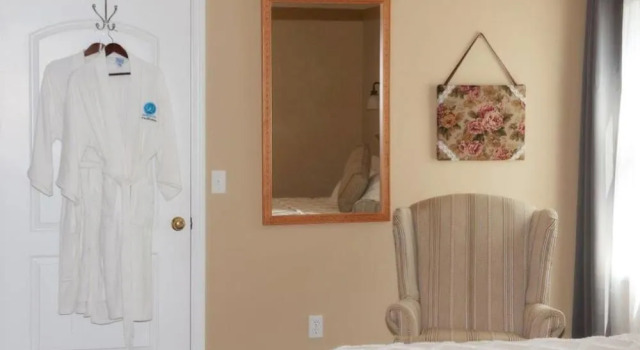 Heron Suites at Port of Egypt Marine, Book Hotel Southold North Fork