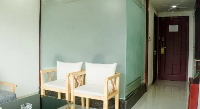 Люкс Long Zhou Hotel