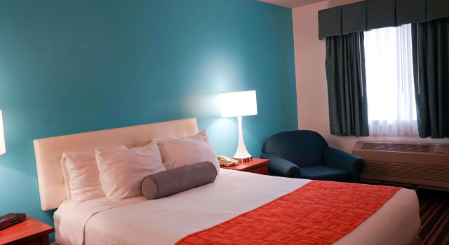 Howard Johnson Inn Salinas, Boek Hotel Salinas Monterey Wine Country