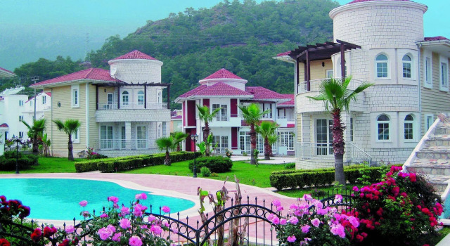 Tropicano Family Villas