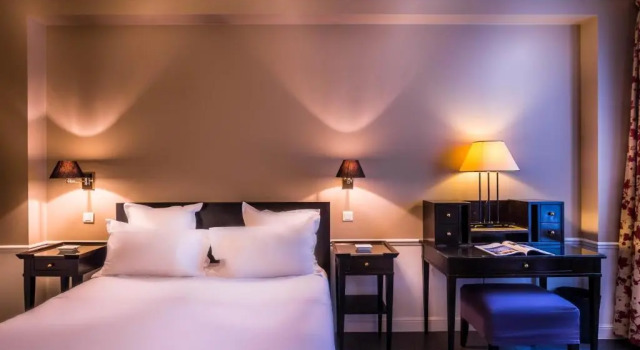 Двухместный номер Superior Hôtel Le Lavoisier & Spa
