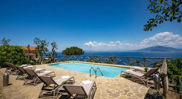 Вилла Villa Giulia amazing villa with pool, patio, bbq and sea views