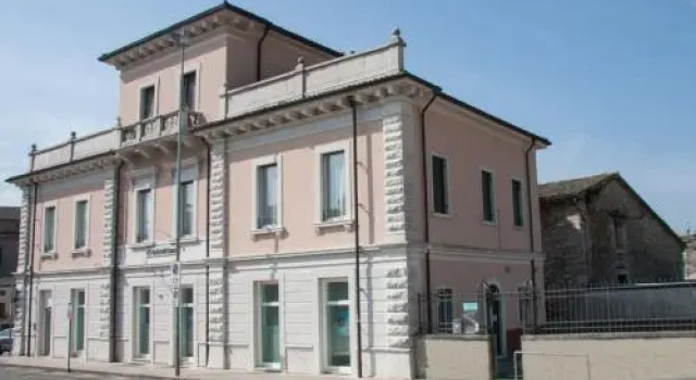 Bed and breakfast Palazzo di Primavera, Забронировать Отель Отели в центре Каприно-Веронезе, в центре