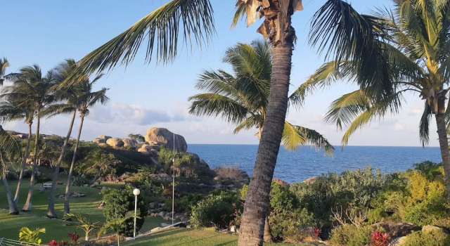 Двухместный номер Standard с балконом и с красивым видом из окна Whitsunday Sands Resort