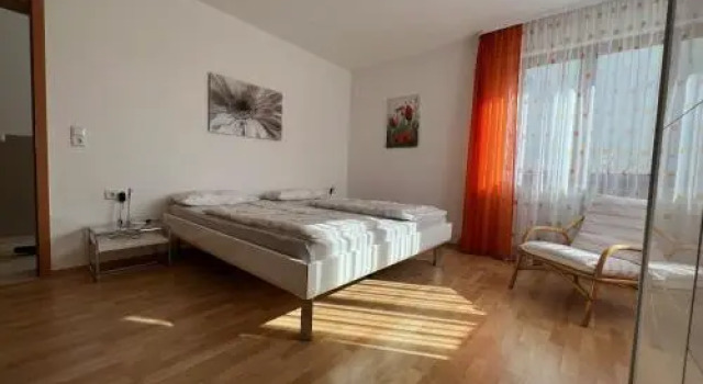 Haus Lauria, Забронировать Апартаменты/квартира Кресброн Баден-Вюртемберг