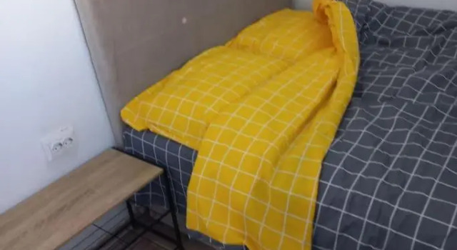 Lovely 1- bedroom condo close to downtown, Rezerwuj Hotel Hotele w Skopje z parkingiem, Parking