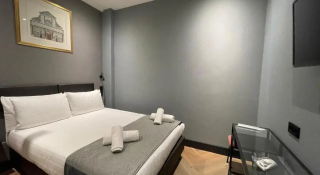 Двухместный номер Budget without Window H3 Hotel Rotterdam City Center