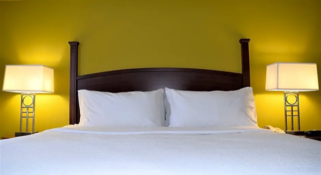 Четырёхместный люкс c 1 комнатой Staybridge Suites London by IHG