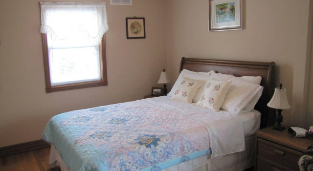 Annas Bed & Breakfast, Buchen Sie Bed & Breakfast Niagara Falls 
