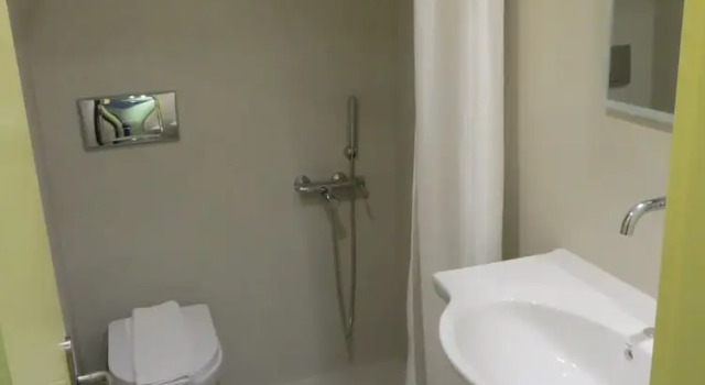 Трёхместный номер Standard с видом на город Leonidaion Guesthouse