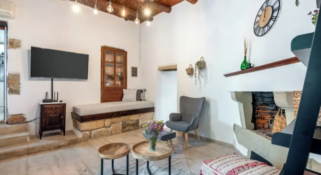 Joel Living Collection - Rustic Villa, Book Villa Aptera West Crete