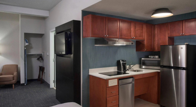 Люкс с 2 комнатами Residence Inn Memphis Downtown
