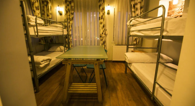 Seyyah Hostel, Забронировать Хостел Хостелы Стамбула, рядом с Площадь Джихангир, Хостел