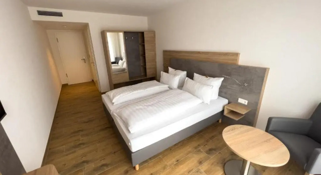 Номер Deluxe Hotel Deutscher Hof