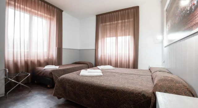 Трёхместный номер Standard Hotel Ciclamino